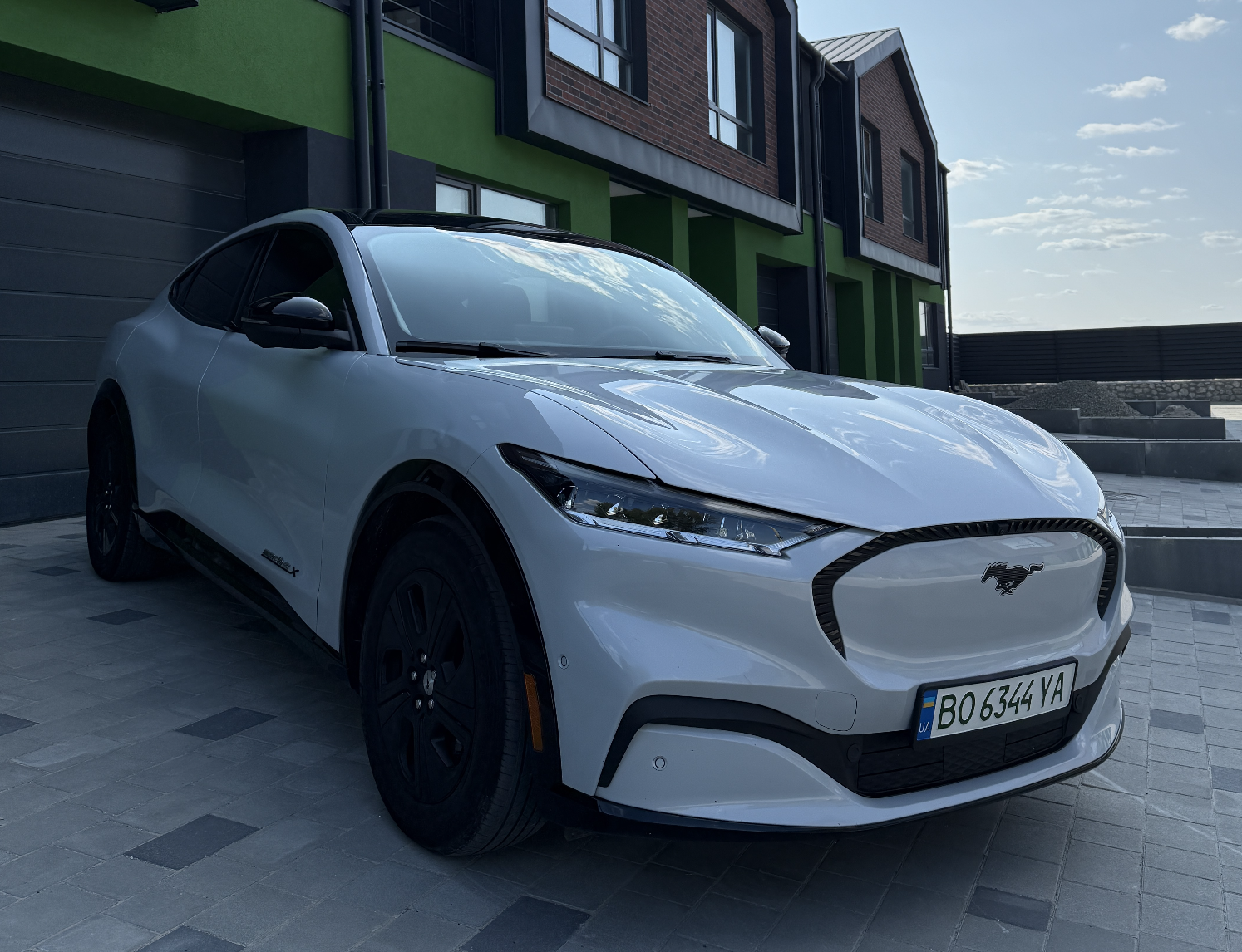 Ford Mustang Mach-E вигляд 2