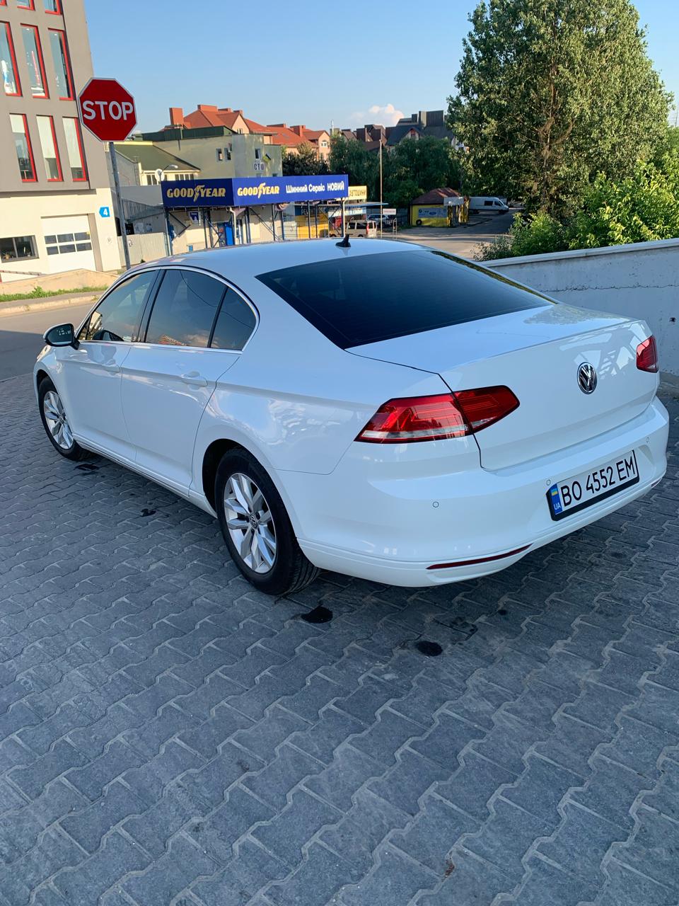 Volkswagen Passat B8 вигляд 4